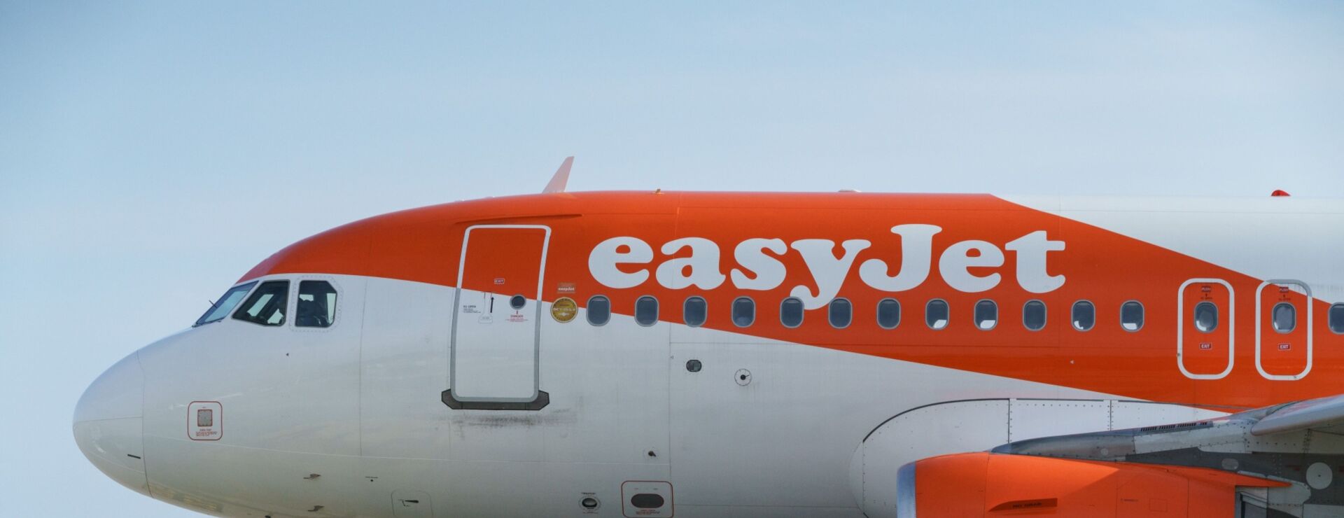 EasyJet Trademark Suit Advances Against Colombian Easyfly, Kayak